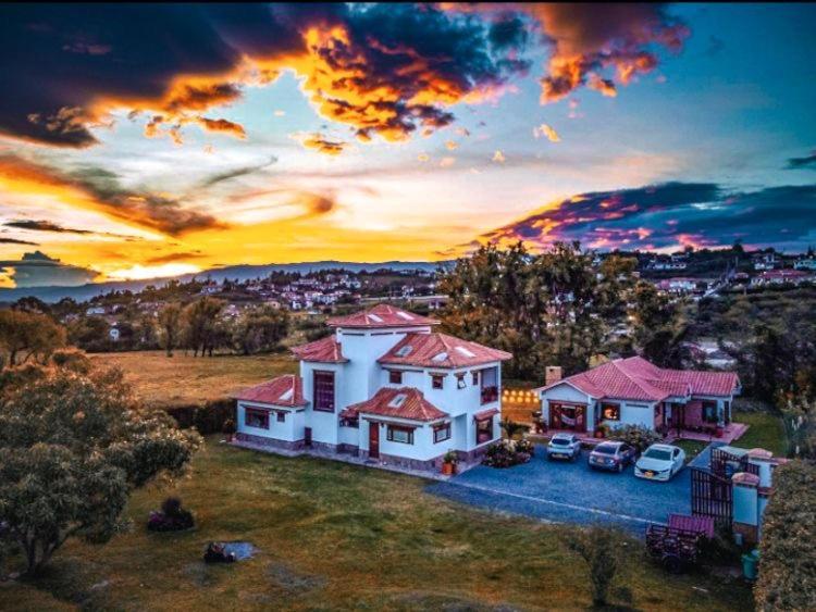 Casa De Las Flores Вілья-де-Лейва Екстер'єр фото