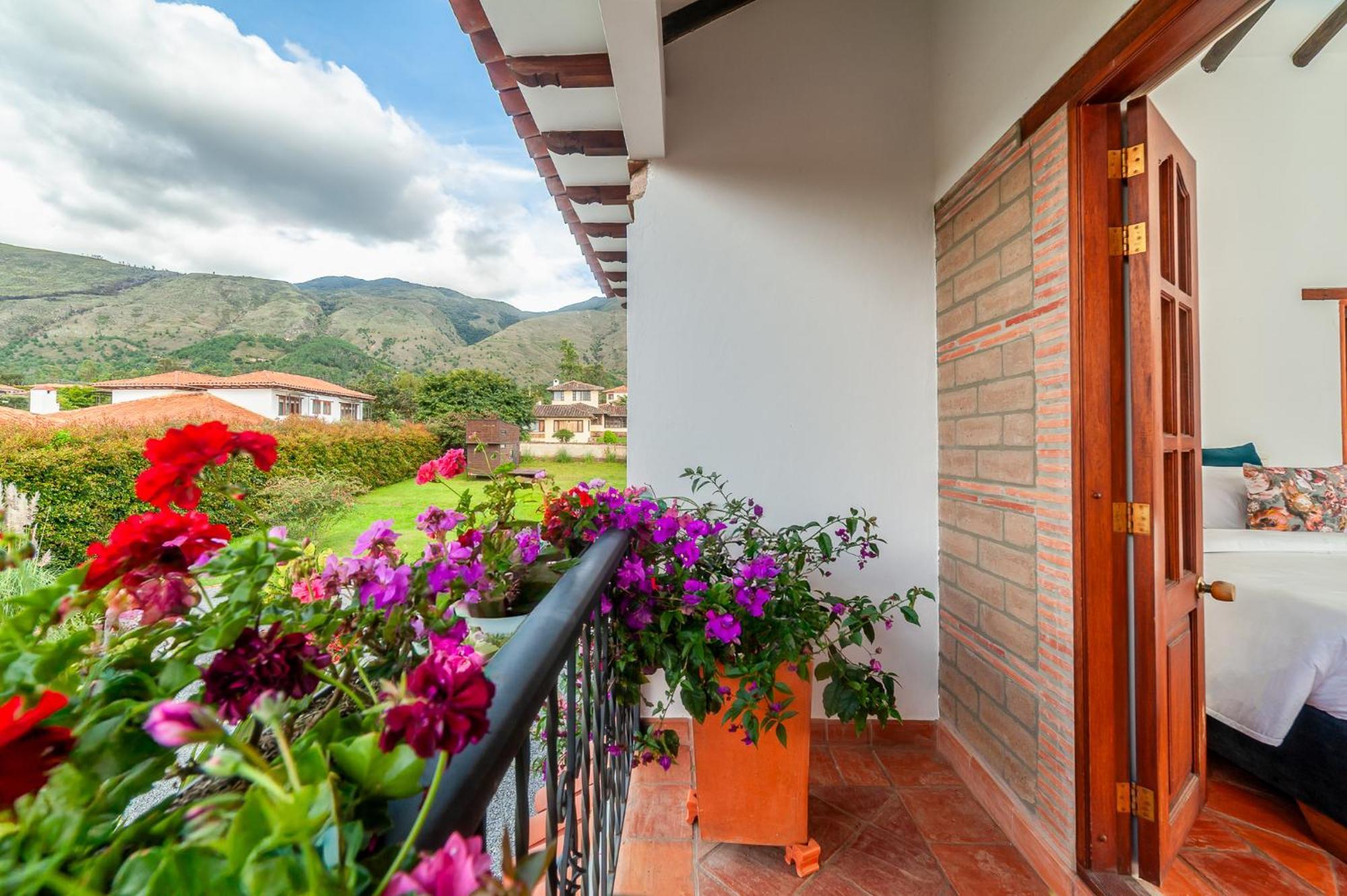Casa De Las Flores Вілья-де-Лейва Екстер'єр фото